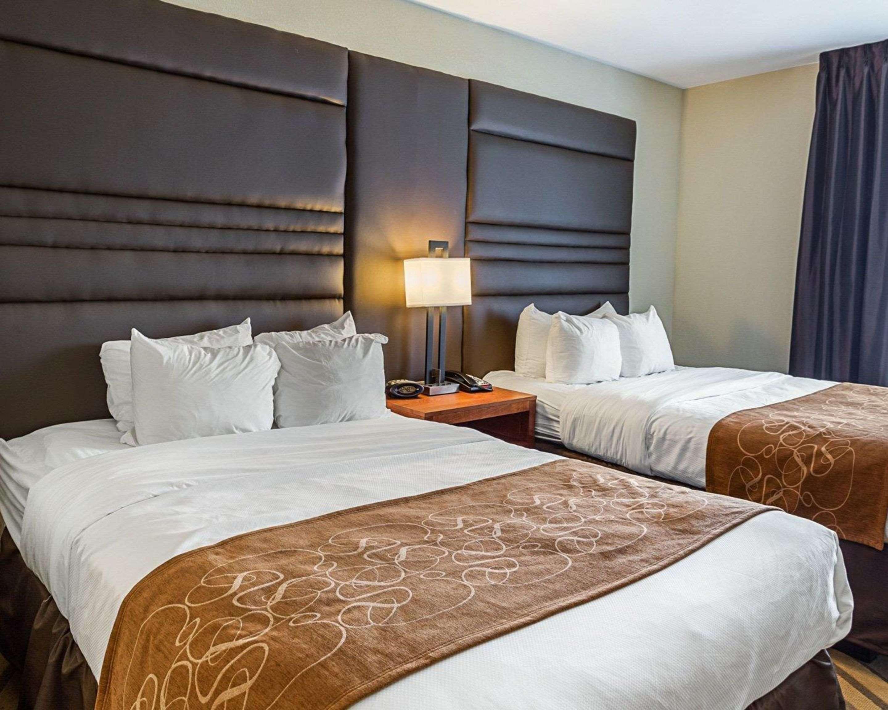 Comfort Suites Near Tanger Outlet Mall Gonzales Zewnętrze zdjęcie